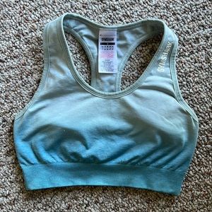Gymshark Adapt Ombre Seamless Sports Bra in Light Blue Marl size Small